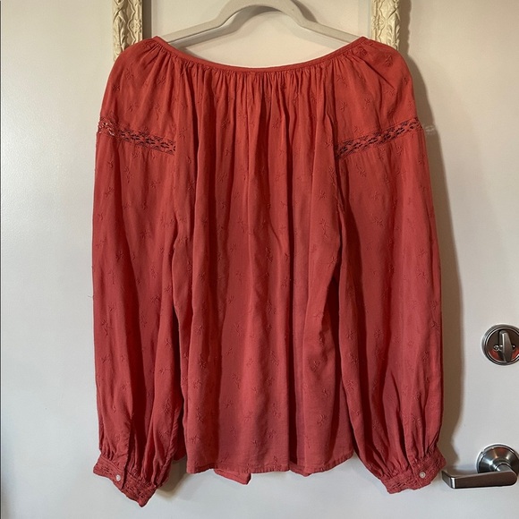 OLD NAVY | Sugar Poppy Color Embroidered Lace Trimmed Cotton Blend Blouse - Picture 9 of 16
